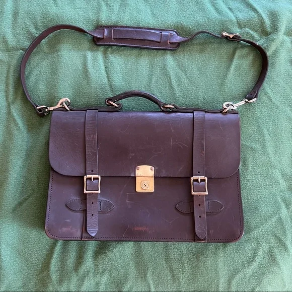 Filson Bridle Leather Briefcase - Field Satchel Made In USA Veg Tan Leather - Picture 12 of 14